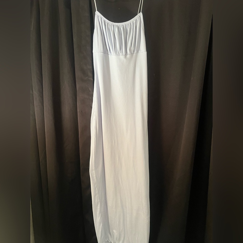 “No Comment” long dress. Light blue with ruffled top. Great for beach pictures!